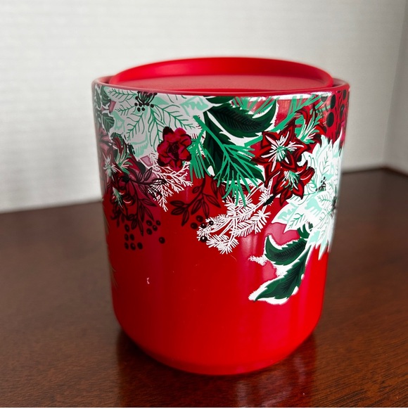 2022 Starbucks 8 oz. Red Ceramic Christmas Holiday Travel Mug - Picture 3 of 8